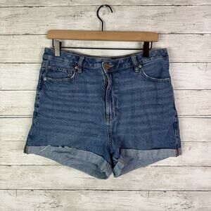 American Eagle Highest Rise Mom Shorts Size 12